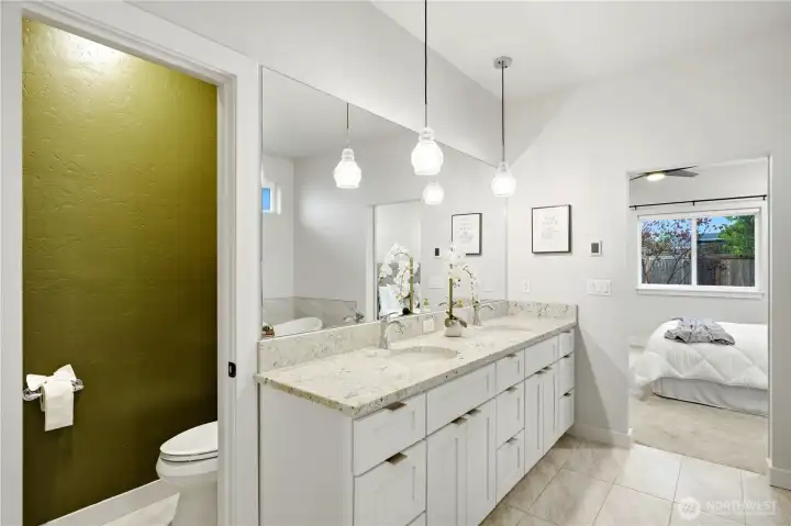 Large double vanity w/ multiple outlets Large double vanity w/ multiple outlets