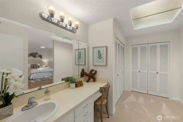 Primary suite closets