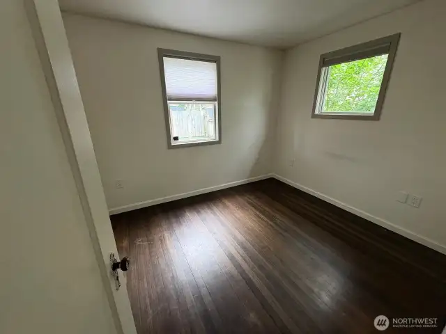 Upstairs Bedroom SE