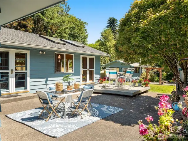 Back patio & deck. Gorgeous for entertaining.