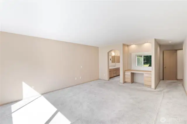 Primary suite