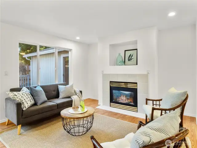 Enjoy gatherings, board games, movie nights in front of the fireplace.