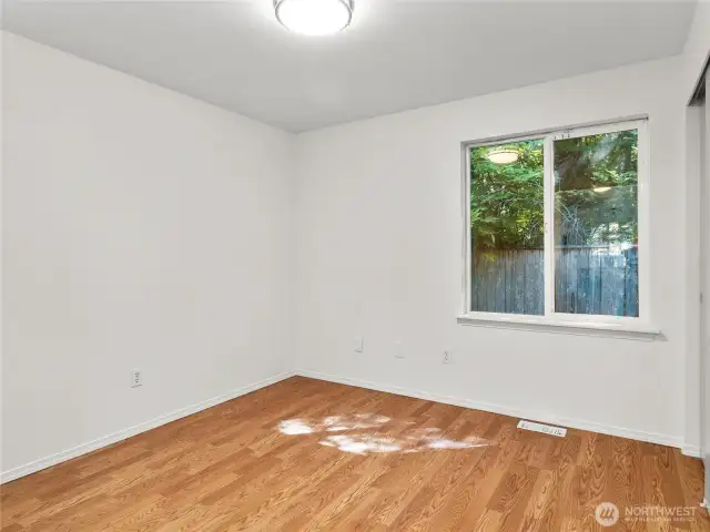 Second bedroom- good size!