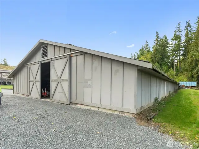 10,000sf Shop