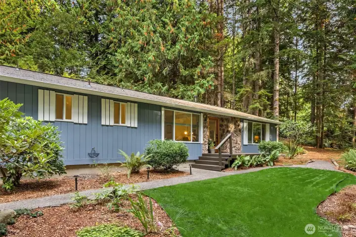 1/3 acre lot with 3+ acres of shared community spaces.