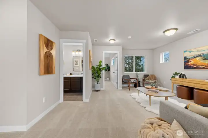 Photographs are for illustrative purposes only. Features, finishes, interior/exterior colors, landscaping and floorplan shown may vary from actual homes built