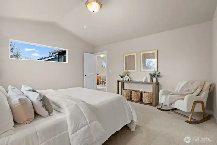 Photographs are for illustrative purposes only. Features, finishes, interior/exterior colors, landscaping and floorplan shown may vary from actual homes built