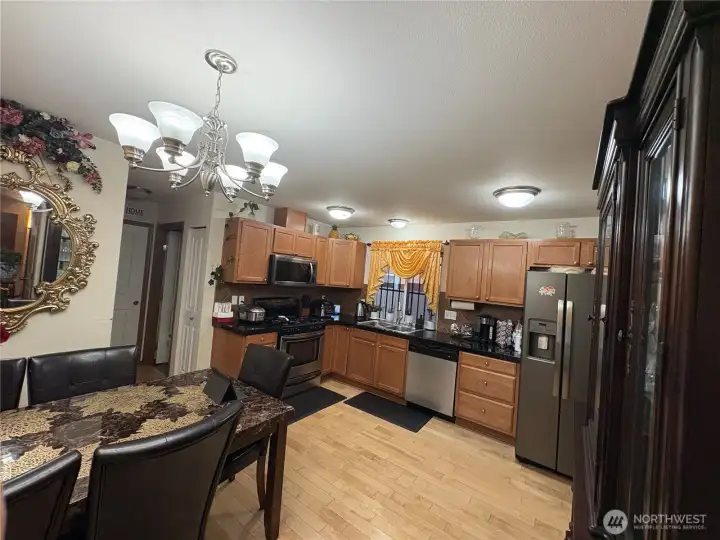 Nice Kitchen with eating space