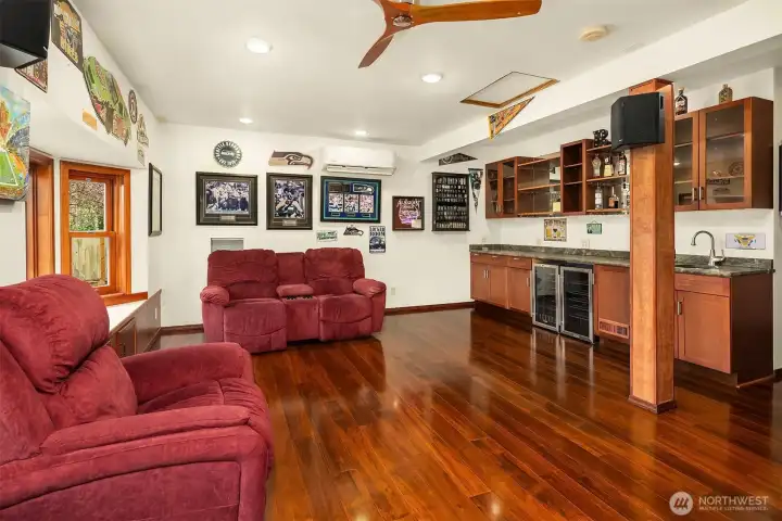 The bonus room is an entertainment enthusiasts dream.