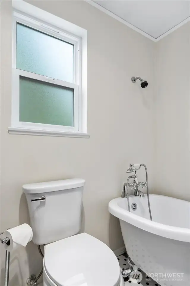 Upstairs bathroom.