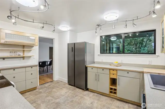 Modern finishes and cabinets.