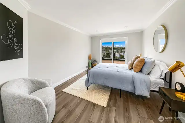 Master bedroom with slider to deck