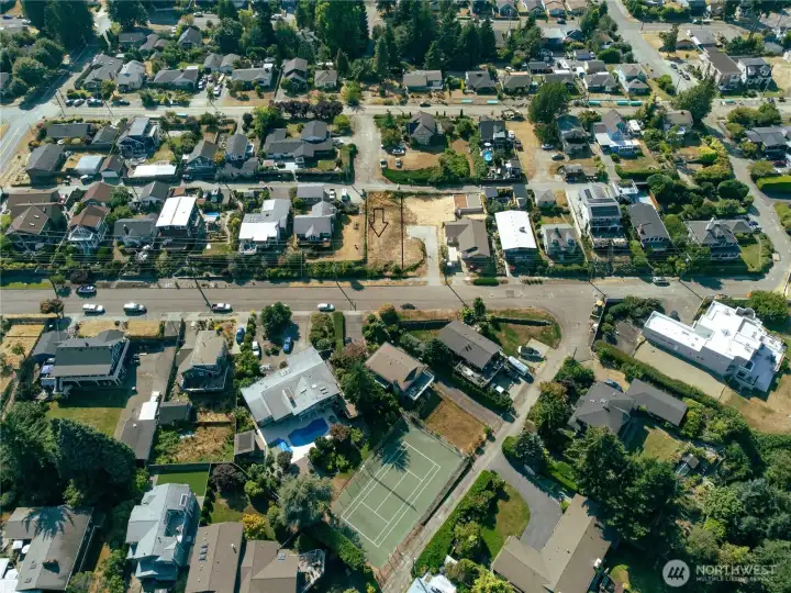 Located in a great neighborhood.