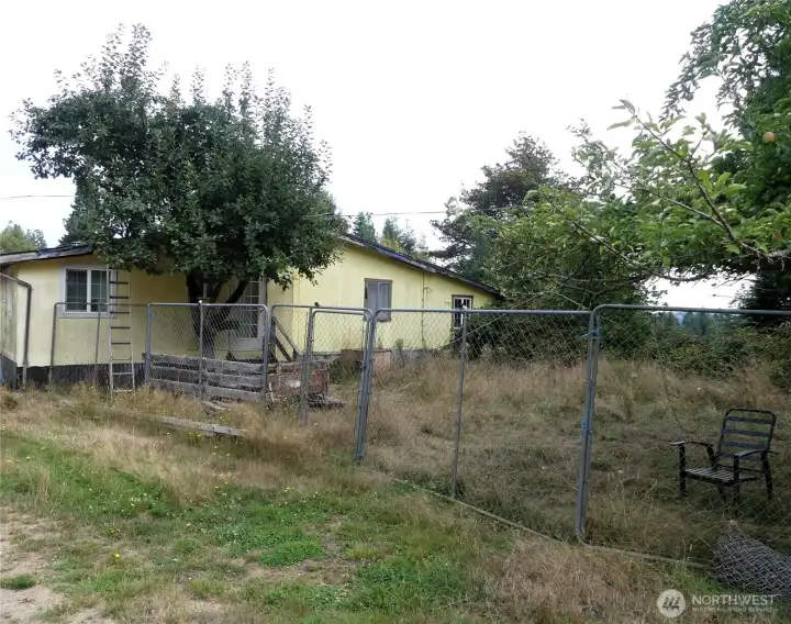 Additional 3 Bedroom 2 Bath Mobile home on Property.