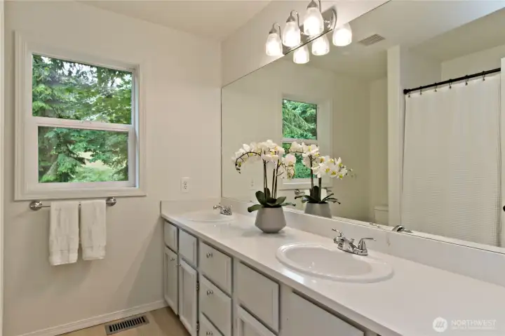 Main upstairs bathroom