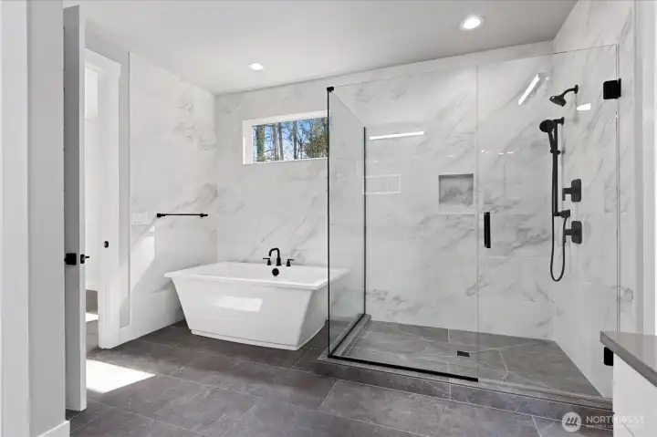 Upper Level Primary Bedroom Bathroom