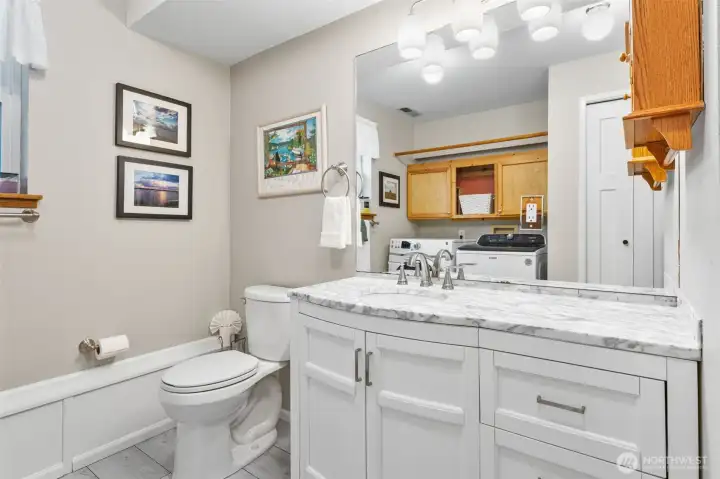 Lower level bath & laundry room