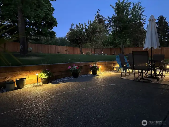 Patio area landscape lighting