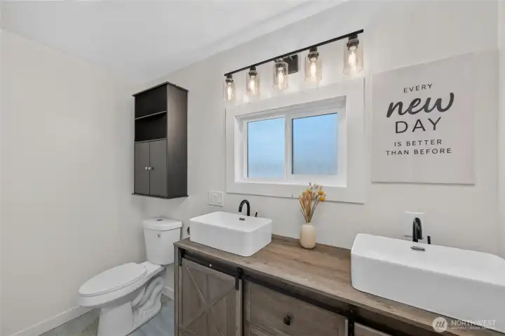 bathroom bathroom