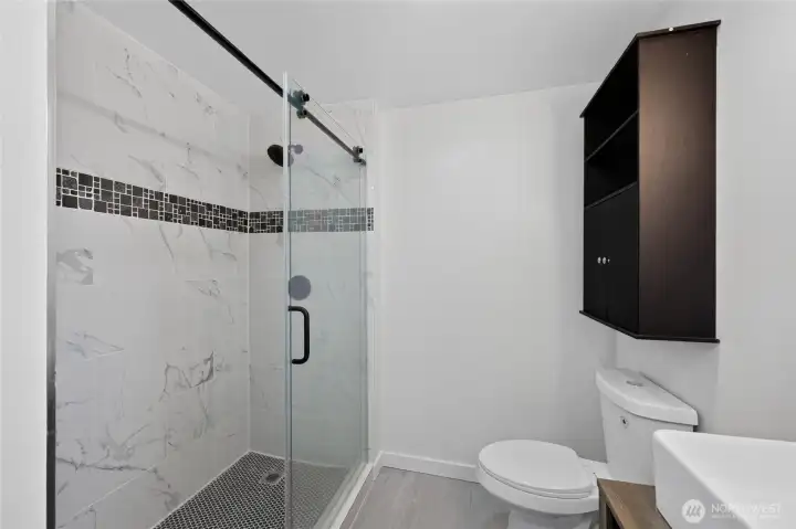 bathroom bathroom