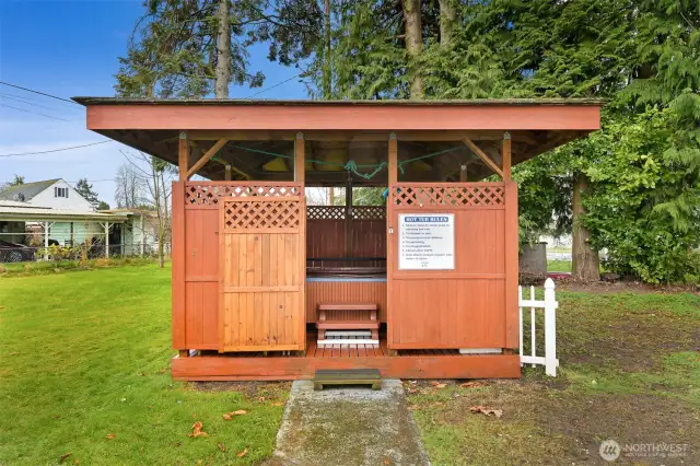 hot tub area