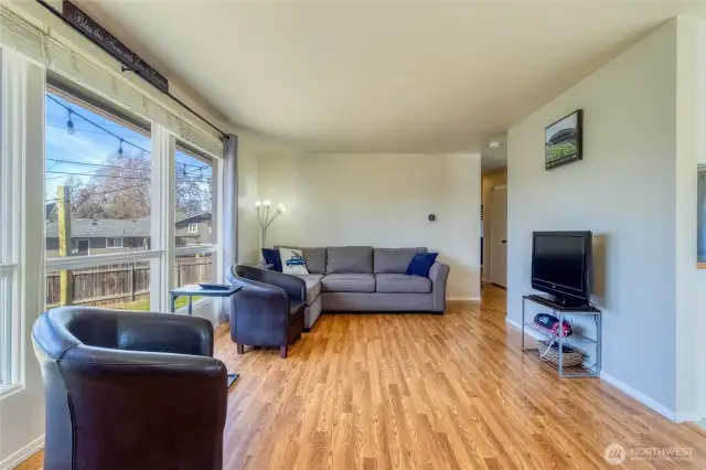 Main level living room