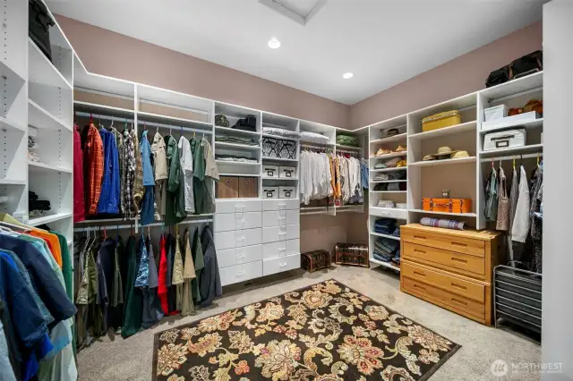 Primary walk in closet