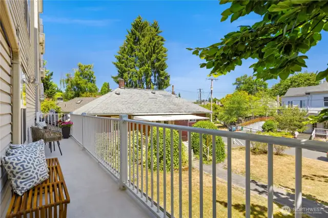 Private deck with plenty of space for lounging.