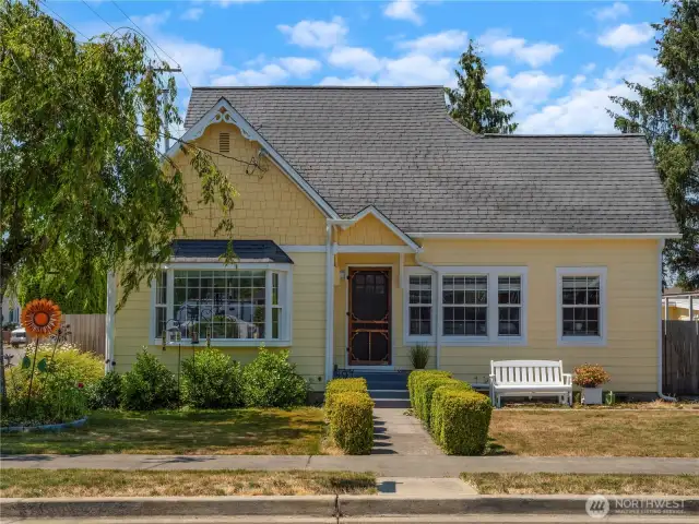 Welcome to this beautifully maintain Craftsman home in the heart of Downtown Buckley. The house is situated on a corner lot with a large private fully fenced backyard.