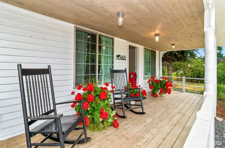 One last look at the front porch.  Country living doesn't get any better than this!