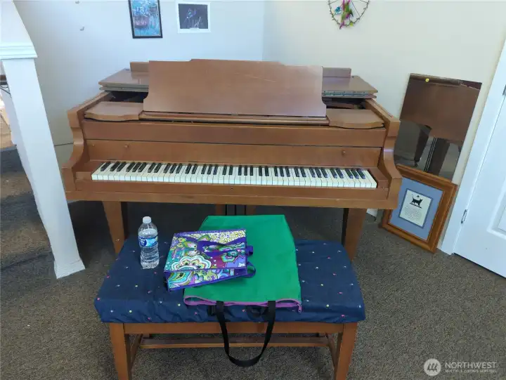Clubhouse Piano
