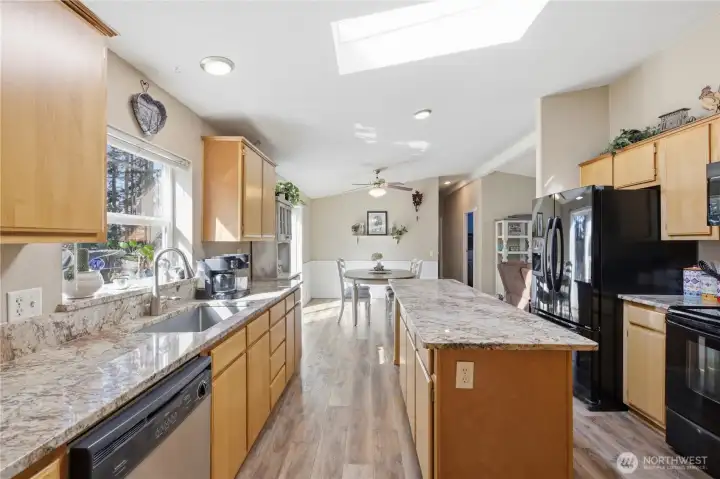 Newer granite counter-tops.