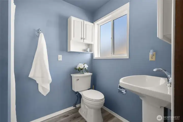 Primary bath