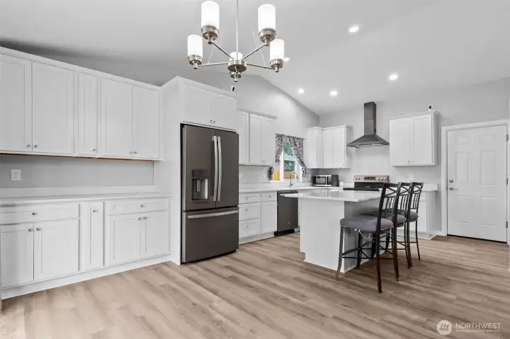 Kitchen/dining space has a lot of storage!