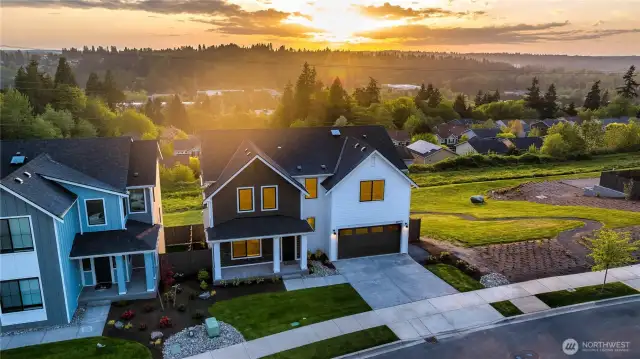 Gorgeous Sunset Views - Summit Phase II Lot 11 Plan 3569 - Beautiful 2-story home with walkout basement overlooking the valley