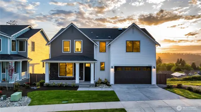 Gorgeous Sunset Views - Summit Phase II Lot 11 Plan 3569 - Beautiful 2-story home with walkout basement overlooking the valley
