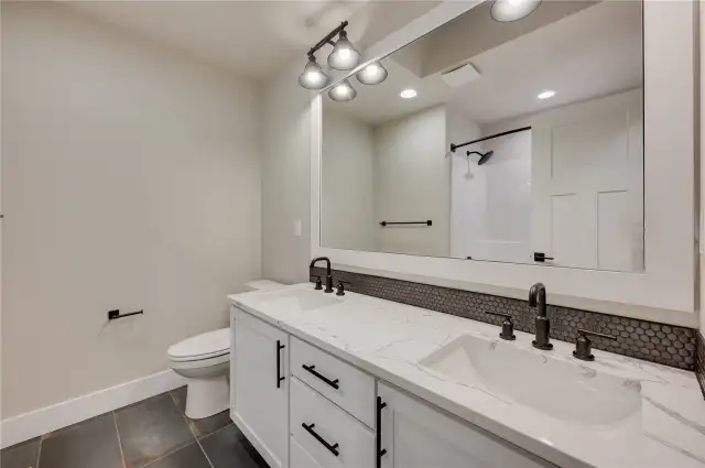 Upstairs Hall Bathroom