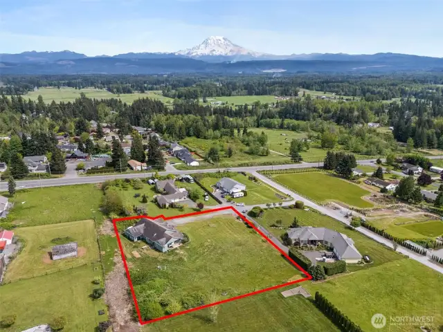 Large 1.35 acre lot w/Mt. Rainier views
