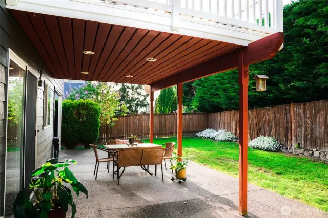 Waterproof outdoor seating