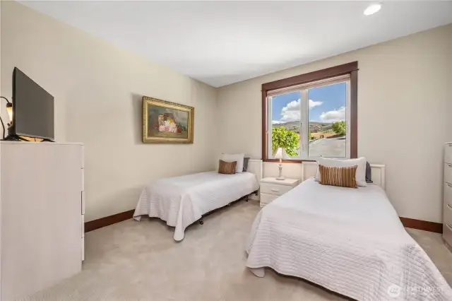 Guest Bedroom 1