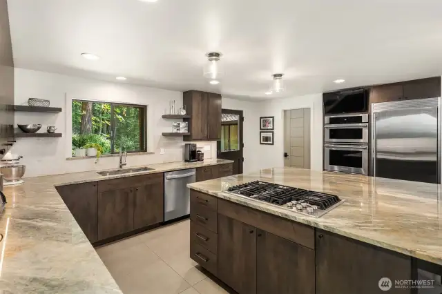 This kitchen invites you to indulge your culinary creativity.