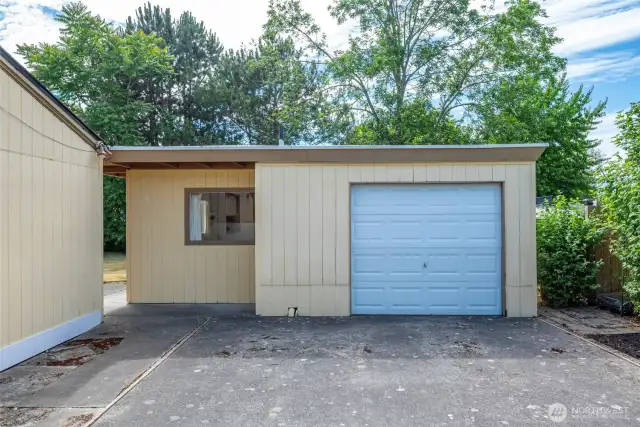 Garage/Shop