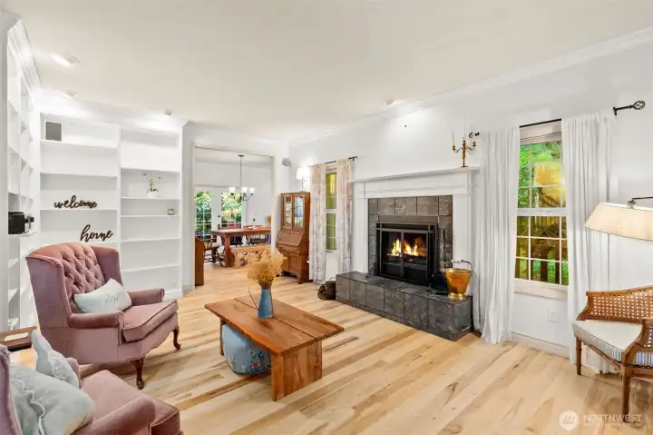 Real Wood Burning Fireplace Real Wood Burning Fireplace