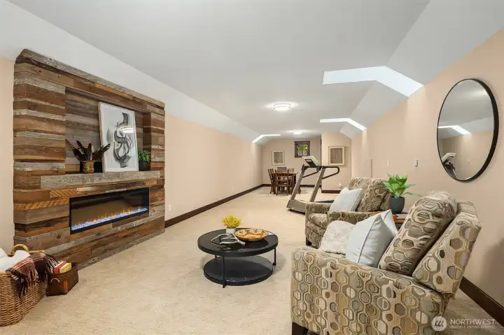 Bonus room with elect fireplace