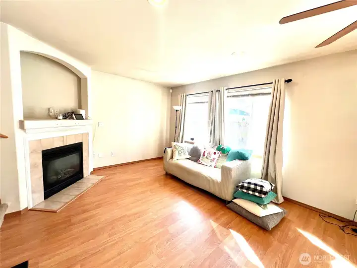 Living/Great Room with Gas Fireplace