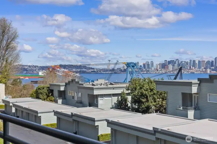 Beautiful Seattle skyline.