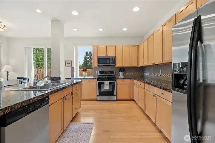 Lots of counter space Lots of counter space