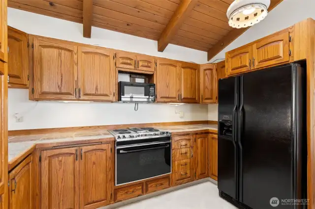 Kitchen with plenty of storage and counter space