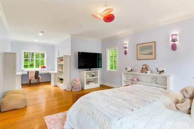 Bedroom #1