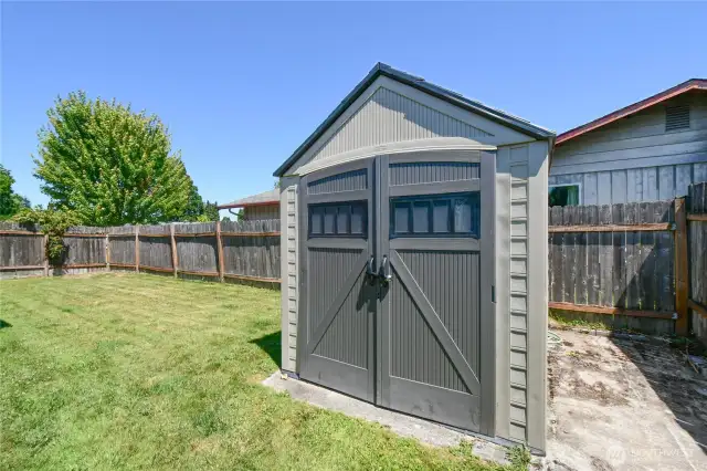 Rubbermaid Shed